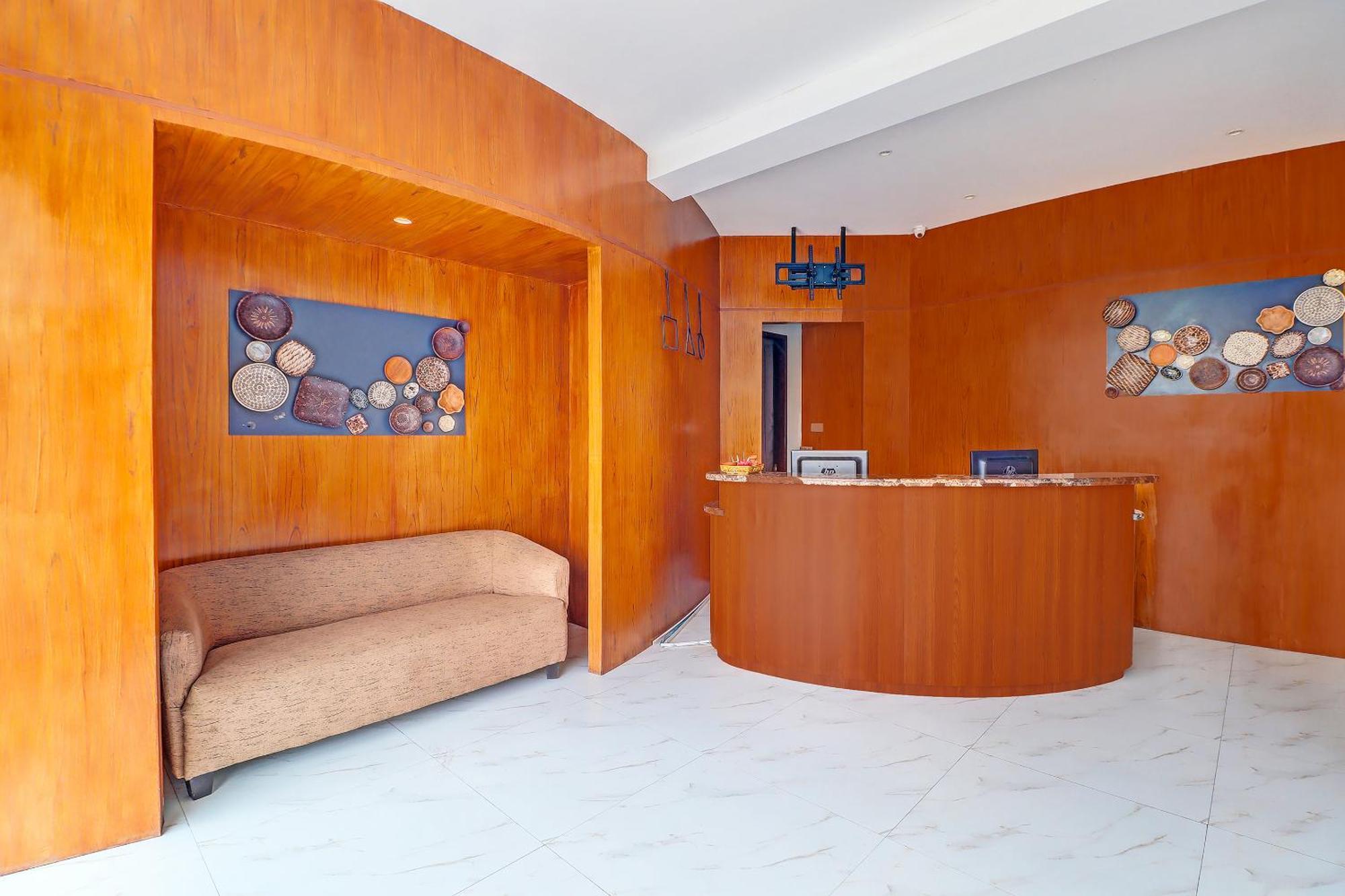 Townhouse Oak Signature Hotel Sanur Exterior foto