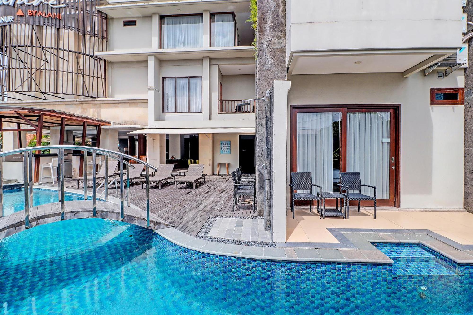 Townhouse Oak Signature Hotel Sanur Exterior foto