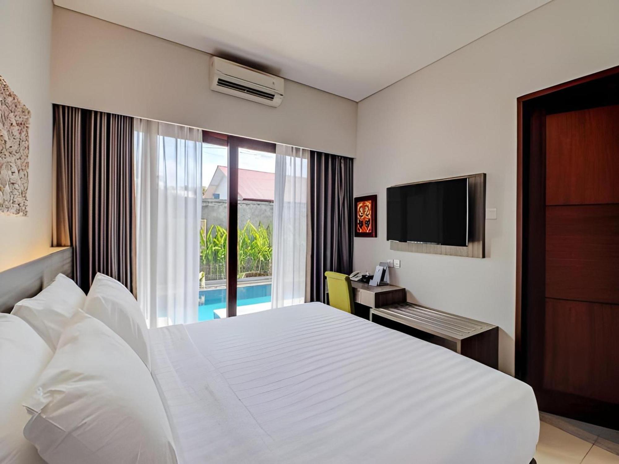 Townhouse Oak Signature Hotel Sanur Exterior foto