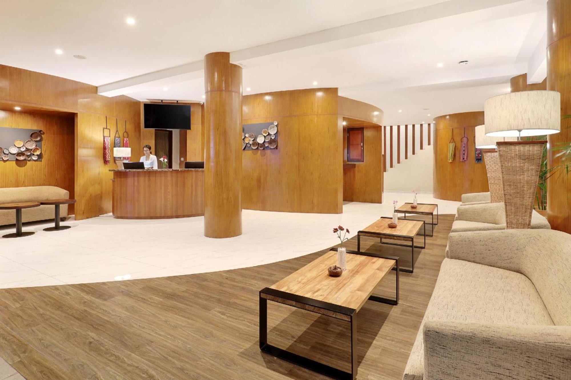 Townhouse Oak Signature Hotel Sanur Exterior foto